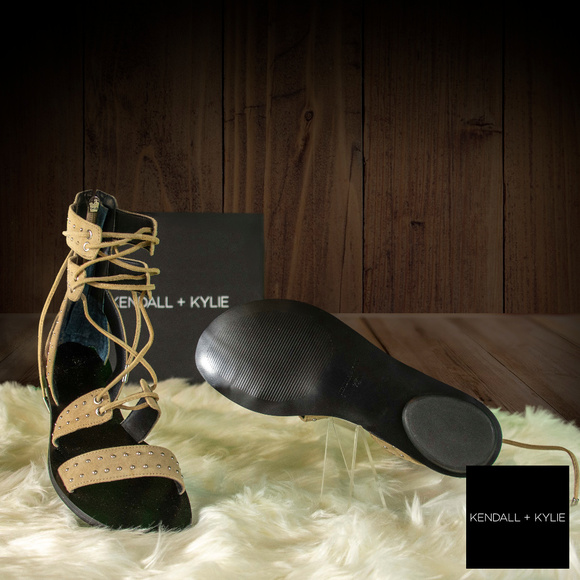 Kendall & Kylie Fabia Studded Gladiator Sandal - Picture 3 of 7